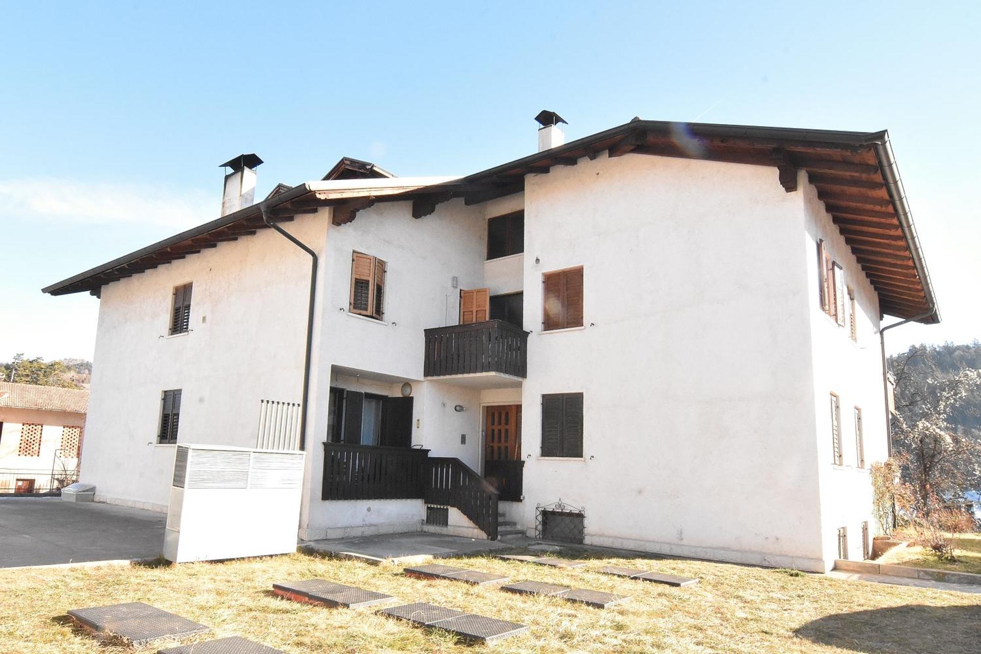 Appartamento Da Romina Con Parcheggio Gratuito Sanzeno Extérieur photo